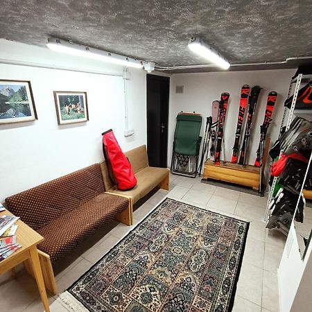 Casa Paola Lägenhet Pozza di Fassa Exteriör bild