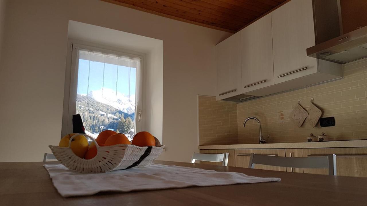 Casa Paola Lägenhet Pozza di Fassa Exteriör bild