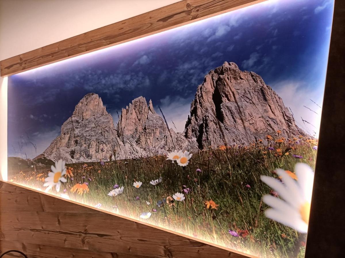 Casa Paola Lägenhet Pozza di Fassa Exteriör bild