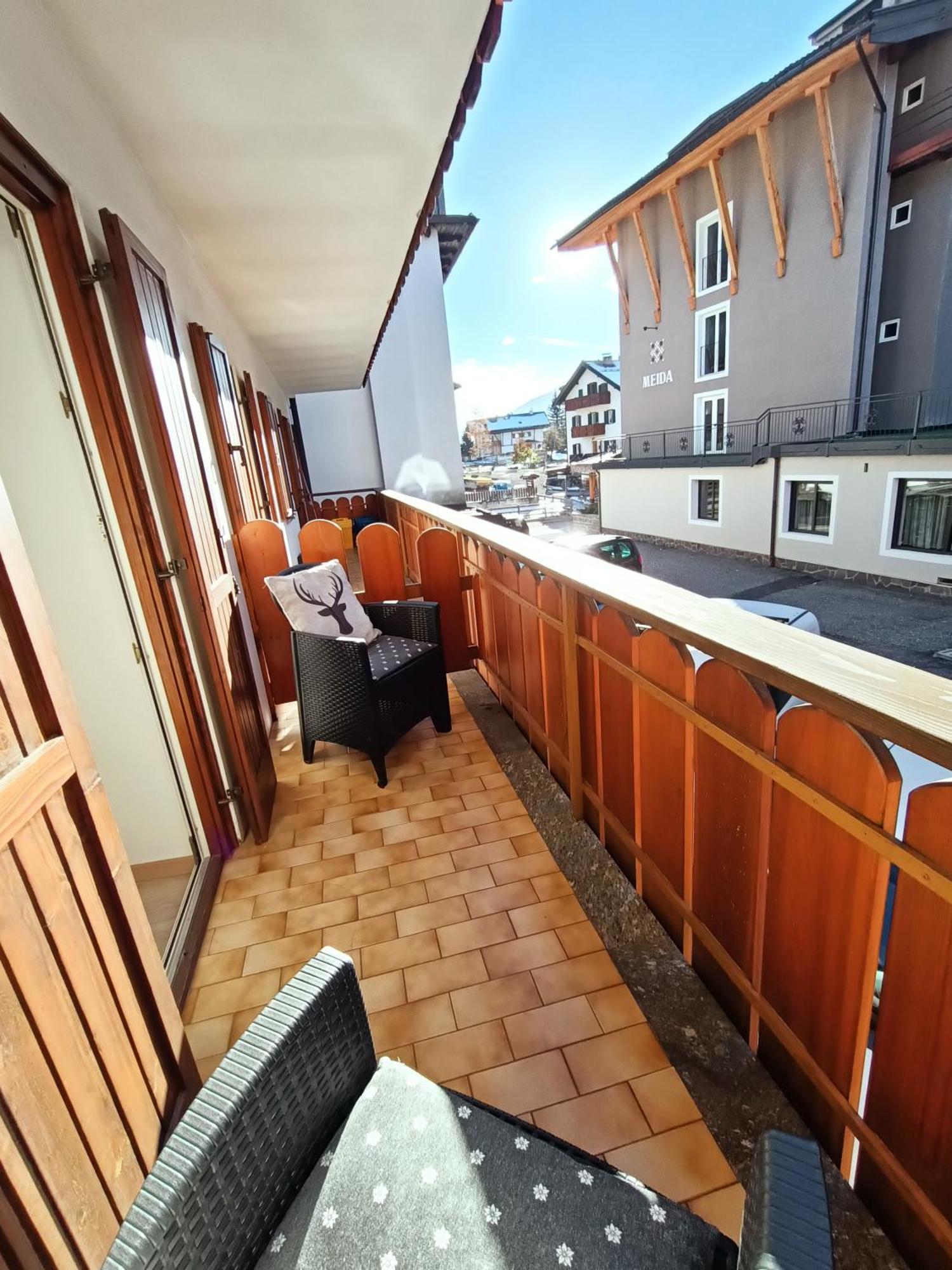Casa Paola Lägenhet Pozza di Fassa Exteriör bild