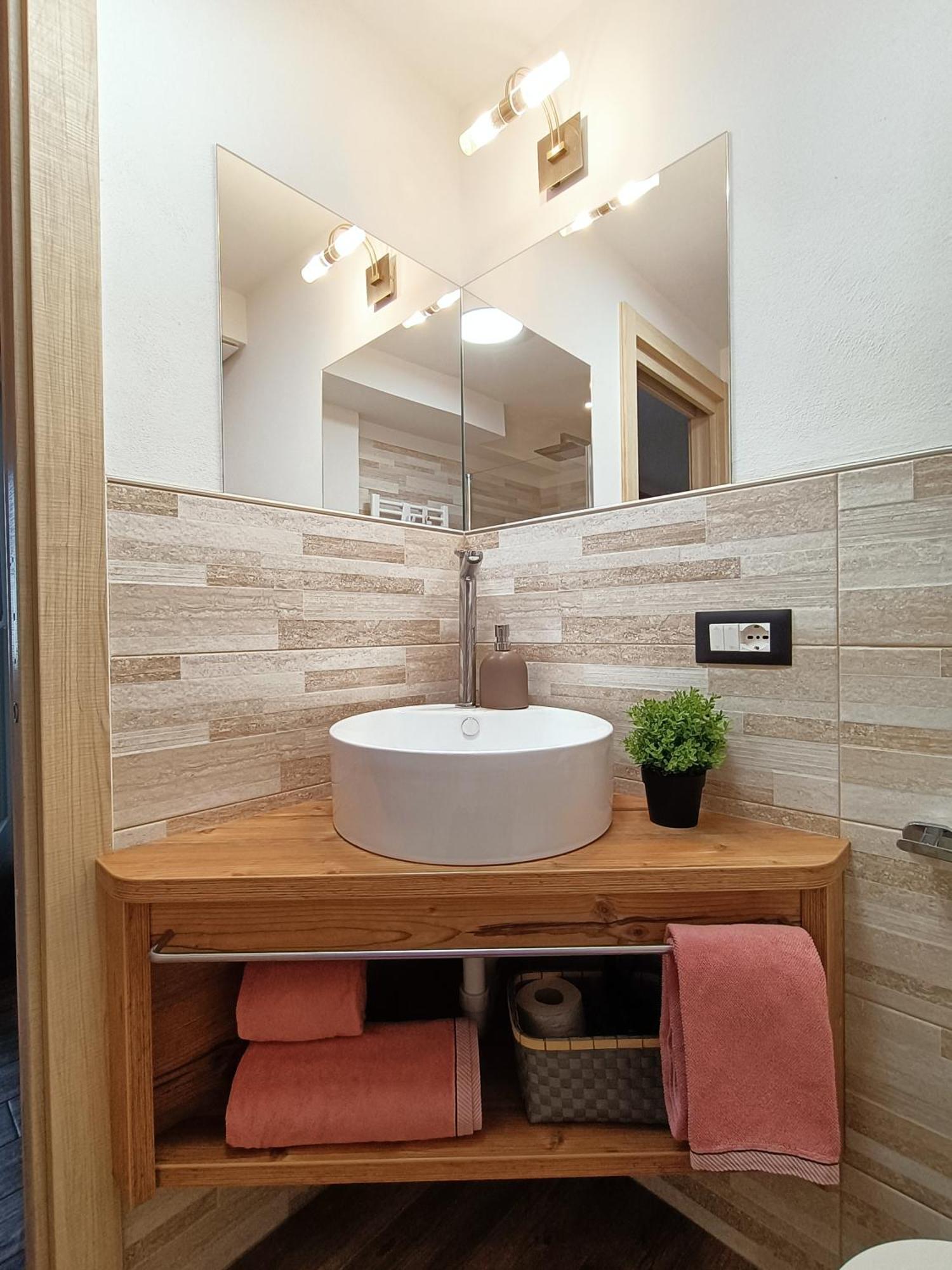 Casa Paola Lägenhet Pozza di Fassa Exteriör bild
